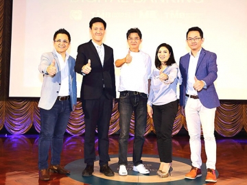 สัมมนา : คมกริช กวินอัครฐิติ เจ้าหน้าที่บริหาร กลยุทธ์ภาพลักษณ์องค์กร ทีเอ็มบี จัดสัมมนา “คอร์สบริหารเวลาและการเงินให้เต็มที่แบบชีวิตดิจิทัล” ตอกย้ำเป้าหมายทีเอ็มบี ที่จะทำให้ลูกค้ามีคุณภาพชีวิตที่ดีขึ้น โดยมีวิทยากรและแขกรับเชิญพิเศษ อาทิ สัญญา คุณากร, วิสูตร แสงอรุณเลิศ และ มงคล ลุสัมฤทธิ์ นักวางแผนการเงิน ณ ทีเอ็มบี สำนักงานใหญ่ ถนนพหลโยธิน