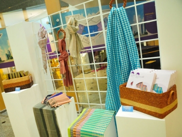 บรรยากาศภายในงาน มีน้องๆ นักเรียนเข้าร่วมงานด้วยความสนใจเป็นอย่างมาก