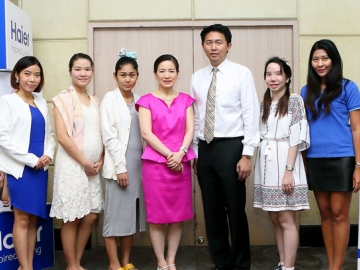 เลี้ยงลูกด้วยนมแม่ : เกษม อติสุนทรกุล รองประธานฝ่ายการตลาด บจ.ไฮเออร์ อีเลคทริคอล แอพพลายแอนซ์ (ประเทศไทย) ผู้ผลิตและจัดจำหน่ายผลิตภัณฑ์เครื่องใช้ไฟฟ้าไฮเออร์ จัดกิจกรรมสัมมนา “เลี้ยงลูกด้วยนมแม่กับไฮเออร์” บรรยายโดย พญ.สุธีรา เอื้อไพโรจน์กิจ กุมารแพทย์ผู้เชี่ยวชาญด้านการเลี้ยงลูกด้วยนมแม่ เพื่อร่วมเป็นส่วนหนึ่งของสังคมไทย ในการรณรงค์ให้คุณแม่ยุคใหม่เลี้ยงลูกด้วยนมแม่โดยมีพ่อ-แม่มือใหม่กว่า 50 คู่ ร่วมกิจกรรมฯ ณ โรงแรมสวิสโซเทล เลอ คองคอร์ด