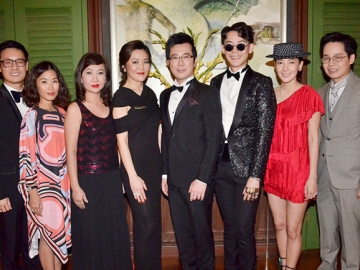 สุขสันต์วันเกิด : วราวุธ เลาหพงศ์ชนะ พร้อมด้วย พญ.ช้องมาศ เลิศสิน ชวนเพื่อนเซเลบริตี้คนสนิท อาทิ โอฬาร ปุ้ยพันธวงศ์,สุริยน ศรีอรทัยกุล และ อารยา จิตตโรภาส ร่วมกันจัดงาน ปาร์ตี้ฉลองวันเกิดให้แก่ นพ.พุฒิพงศ์ ภูมิสุวรรณ ผู้อำนวยการศูนย์นวัตกรรมกรุงเทพฯ AIC Clinic ณ เดอะ เฮ้าส์ ออน สาทร