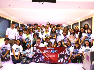 พีพีทีวี จัดกิจกรรม : พงศกร แสนคำมา ผู้จัดการฝ่ายสื่อสารการตลาด สถานีโทรทัศน์ พีพีทีวี เอชดี จัดงาน “Meet & Bowl” โดยมีเหล่านักแสดงจากละครเรื่อง “รักร้อนออนไลน์ เดอะ ซีรี่ส์ ตกหลุมหัวใจยัยปีศาจ” โทโมะ-วิศว ไทยานนท์ 
แมงมุง-พิมพ์นิชกุล บำรุงกิจ, ตุลย์-ภากร ธนศรีวนิชชัย และ แม๊กซ์-ณัฐพล ดิลกนวฤทธิ์ ร่วมทำกิจกรรมสุดพิเศษกับแฟนคลับ ณ บลูโอริธึ่ม แอนด์โบว์ล ชั้น 5 ศูนย์การค้าสยามพารากอน