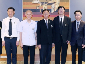 วิชาการ : นพ.ธีรพล โตพันธานนท์ อธิบดีกรมการแพทย์ เปิดสัมมนา “Medical Technology Assessment to Policy Advocacy” จัดโดย นพ.อรรถสิทธิ์ ศรีสุบัติ ผอ.สถาบันวิจัยและประเมินเทคโนโลยีฯ โดยมี นพ.ภาสกร ชัยวานิชศิริ และนพ.ณรงค์ อภิกุลวณิช รองอธิบดีฯ ร่วมงาน ที่โรงแรมมิราเคิล แกรนด์ คอนเวนชั่น