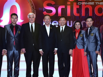 ยกระดับสู่ “ศรีไทย 4.0” : สนั่น อังอุบลกุล ประธานกรรมการ บมจ.ศรีไทยซุปเปอร์แวร์ เปิดงาน “ศรีไทยเน็ทเวิร์ค เอ็กซ์โป 2017” พร้อมเปิดตัวซอฟต์แวร์ อัจฉริยะ S Tech โดยมี มร.คีธ เจ ฮาร์ดิ้ง, มานิต อติวานิชยพงศ์, เศรษฐพงศ์ เหมินทคุณ, ประเสริฐ ประสิทธิพยงค์, เอื้ออารีย์ ต่อเนื่อง และ วิชุดา ยุวพันธุ์ ร่วมงาน ที่อาคารเฉลิมพระบารมี