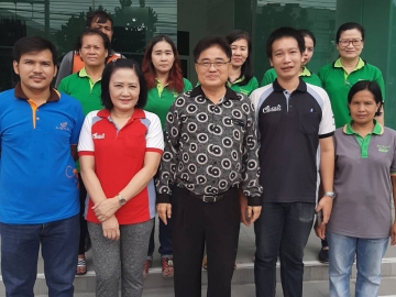 ถวายเป็นพระราชกุศล : จักรพันธ์ วรอาคาร เลขานุการสมาคมเสริมความงาม
แห่งประเทศไทย เปิดโรงทานเลี้ยงอาหารแก่ประชาชนในเขตบางขุนเทียนชายทะเล
เพื่อถวายเป็นพระราชกุศลเนื่องในโอกาสวันเฉลิมพระชนมพรรษา พระบาทสมเด็จ
พระวชิรเกล้าเจ้าอยู่หัว ที่ สมาคม แขวงแสมดำ เขตบางขุนเทียน กรุงเทพฯ

