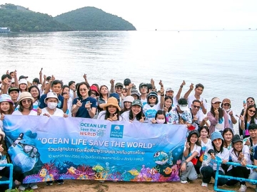 ส่งเสริมความยั่งยืน : หนึ่งฤทัย นิ่มจินดา Chief Corporate & Group Life Insurance Officer บมจ.
ไทยสมุทรประกันชีวิต จัดกิจกรรม “OCEAN LIFE Save The World” นำลูกค้าไปร่วมปลูกปะการัง
เพื่อฟื้นฟูระบบนิเวศท้องทะเลไทย ที่ โรงเรียนชุมพลทหารเรือ พร้อมมอบประสบการณ์สุด Exclusive
พาลูกค้าล่องเรือยอชต์ ที่โอเชี่ยน มารีน่า ยอร์ช คลับ และสัมมนา ที่โรงแรมไอยรา แกรนด์ โฮเต็ล พัทยา