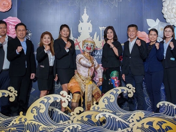 ดูแลลูกค้าอย่างมืออาชีพ : นุสรา (อัสสกุล) บัญญัติปิยพจน์ ประธานเจ้าหน้าที่บริหาร บมจ.ไทยสมุทรประกันชีวิต และ สมชัย อาภรณ์ศิริพงษ์
รองกก.ผจก.นำคณะผู้บริหารฝ่ายขายช่องทางที่ปรึกษาประกันชีวิต ร่วมงานสัมมนาครั้งยิ่งใหญ่แห่งปี “THAIFA Convention 2024 : The Secret
of Success” จัดโดย สมาคมตัวแทนประกันชีวิตและที่ปรึกษาการเงิน เพื่อพัฒนาความรู้และประสิทธิภาพในการทำงานขายของที่ปรึกษาประกันชีวิตทั่วประเทศ โดยมีวิทยากรชั้นนำมาร่วมแชร์ประสบการณ์และแบ่งปันแนวคิดในการทำงานสู่ความสำเร็จ ที่ อาคารชาเลนเจอร์ เมืองทองธานี

