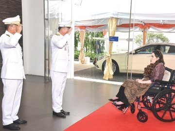 สมเด็จพระเจ้าน้องนางเธอ เจ้าฟ้าจุฬาภรณวลัยลักษณ์ อัครราชกุมารี กรมพระศรีสวางควัฒน วรขัตติยราชนารี
เสด็จไปทรงเปิดการประชุมวิชาการวิทยาศาสตร์การแพทย์ ครั้งที่ 33 ประจำปี 2568 ภายใต้แนวคิด “Transforming Healthcare through Modern Medical Sciences” ณ ศูนย์การประชุมอิมแพ็ค
ฟอรั่ม เมืองทองธานี อำเภอปากเกร็ด จังหวัดนนทบุรี เมื่อวันพุธที่ 11 มิถุนายน 2568 เวลา 09.48 น.

