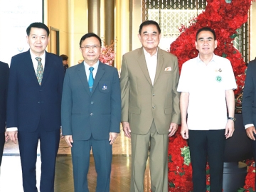 สาธารณสุขไทย : ดร.อัศวิน อิงคะกุล
ประธานกรรมการบริหารมิราเคิล กรุ๊ป
ต้อนรับ เดชอิศม์ ขาวทอง รมช.สาธารณสุข ในงานเปิดการประชุมวิชาการสถาบันวิจัยระบบสาธารณสุข ปี 2568 หัวข้อ “นวัตกรรมเพื่อระบบสุขภาพไทยเข้มแข็ง” จัดโดย
นพ.ศุภกิจ ศิริลักษณ์ ผอ.สถาบัน
วิจัยระบบสาธารณสุข โดยมี
ศ.นพ.ปิยะมิตร ศรีธรา อธิการบดี
มหาวิทยาลัยมหิดล, นพ.ศักดา อัลภาชน์,
นพ.ปกรณ์ ตุงคะเสรีรักษ์ และ
ผศ.ดร.จรวยพร ศรีศศลักษณ์ ร่วมงาน ที่ โรงแรมอัศวิน แกรนด์ คอนเวนชั่น