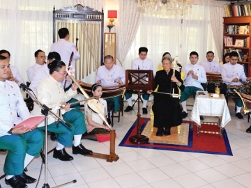 สมเด็จพระกนิษฐาธิราชเจ้า กรมสมเด็จพระเทพรัตนราชสุดาฯ สยามบรมราชกุมารี เสด็จพระราชดำเนินไปในงานเฉลิมพระเกียรติสมเด็จพระนางเจ้ารำไพพรรณี พระบรมราชินี ในรัชกาลที่ 7 ในโอกาสครบ 100 ปี การสถาปนาสมเด็จพระนางเจ้ารำไพพรรณี เป็นสมเด็จพระราชินี พระนามเดิมว่า หม่อมเจ้าหญิงรำไพพรรณี
สวัสดิวัตน์ เสด็จพระราชสมภพเมื่อวันอังคารที่ 20 ธันวาคม 2447 ทรงเป็นพระธิดาในสมเด็จพระเจ้าบรมวงศ์เธอ กรมพระสวัสดิวัดนวิศิษฎ์ ต้นราชสกุล “สวัสดิวัตน์”
กับพระเจ้าวรวงศ์เธอ พระองค์เจ้าอาภาพรรณี ณ พระตำหนักชมดง อำเภอหัวหิน จังหวัดประจวบคีรีขันธ์ เมื่อวันเสาร์ที่ 10 มกราคม 2569 เวลา 15.21 น.