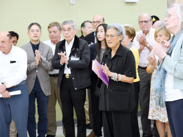 สมเด็จพระกนิษฐาธิราชเจ้า กรมสมเด็จพระเทพรัตนราชสุดาฯ สยามบรมราชกุมารี ทรงนำผู้ได้รับรางวัลสมเด็จเจ้าฟ้ามหิดล
และคณะกรรมการรางวัลนานาชาติ มูลนิธิรางวัลสมเด็จเจ้าฟ้ามหิดล ในพระบรมราชูปถัมภ์ ไปทัศนศึกษาด้านการแพทย์และการสาธารณสุข ณ ศูนย์การแพทย์รัตนนันทเวช โรงพยาบาลน่าน ซึ่งเปิดให้บริการตั้งแต่ปี 2499 มีบุคลากรทางการแพทย์
ครบทุกสาขา ประมาณ 2,000 คน ดูแลสุขภาพของประชาชนในพื้นที่ห่างไกล ลดการส่งต่อผู้ป่วยที่ซับซ้อนรุนแรง