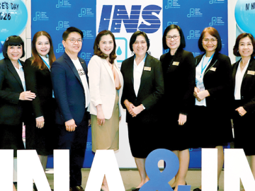 เครือข่ายพยาบาล : พว.ดร.ภัทรารัตน์ ตันนุกิจ นายกสมาคมเครือข่ายพยาบาลผู้ให้
สารน้ำทางหลอดเลือดดำ เปิดงานประชุมวิชาการประจำปี 2569 “Infusion therapy :
Strengthening practice and measuring outcome” โดยมี พว.กนกพร
ทองภูเบศร์, พว.จีรสุดา อินวะษา ร่วมงาน ที่ โรงแรมอัศวิน แกรนด์ คอนเวนชั่น