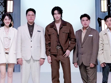 รุ่นใหม่ล่าสุด : ดรัณกร ตั้งพิสิษฐ์ไพบูลย์ รองประธาน เรียลมี ประเทศไทย, พิตตินันท์
วัฒนพงษ์ ผจก.ฝ่ายผลิตภัณฑ์ และ ธน รุ่งมณีลักษณ์ ผจก.ฝ่ายการตลาด จัดงาน
เปิดตัวสมาร์ทโฟนรุ่นใหม่ล่าสุด “realme 16 Series 5G” โดยมี วิน เมธวิน โอภาสเอี่ยมขจร แบรนด์แอมบาสซาเดอร์ “เรียลมี” ร่วมงาน ที่ เอ็ม ทาวเวอร์