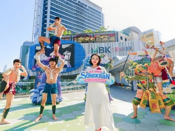 สืบสานประเพณีไทย : พุทธชาด ศรีนิศากร ประธานเจ้าหน้าที่บริหารสายการตลาด บมจ.เอ็ม บี เค จัดงาน “MBK Songkran Thai Cultural Celebration 2026” ฉลองเทศกาลสงกรานต์โดยผสมผสานความศรัทธาและศิลปวัฒนธรรมชั้นสูง ที่ ศูนย์การค้าในเครือ เอ็ม บี เค