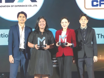 รางวัลสูงสุด : อนรรฆวี ชูรัตน์ ผู้บริหารสูงสุด สายงานการตลาดกลาง บมจ.เจริญโภคภัณฑ์อาหาร (CPF) รับรางวัลระดับ
Diamond จากเวที Martech Innovation Awards 2026 ความเป็นผู้นำด้าน Data-Innovation ด้วยแพลตฟอร์ม “CP Members” ที่พัฒนาขึ้นเพื่อรวบรวมและบริหารจัดการข้อมูลผู้ใช้งานกว่า 200,000 ราย นำมาต่อยอดเป็น Insight เชิงลึก พัฒนาสินค้า บริการ และประสบการณ์ที่ตอบโจทย์ผู้บริโภคได้อย่างตรงใจ