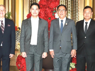 กระบวนการยุติธรรม : อนัคพล อิงคะกุล รองประธานกรรมการบริหารมิราเคิล กรุ๊ป ต้อนรับ อิทธิพร แก้วทิพย์ อัยการสูงสุด ในโอกาสเป็นประธานเปิด “โครงการยกระดับประสิทธิภาพการบังคับใช้พระราชบัญญัติป้องกันและปราบปรามการทรมาน และการกระทำให้บุคคลสูญหาย พ.ศ. 2565” จัดโดย สถาบันนิติวัชร์ สำนักงานอัยการสูงสุด โดยมี ม.ล.ศุภกิตติ์ จรูญโรจน์ อัยการอาวุโส ร่วมงาน ที่โรงแรมอัศวิน แกรนด์ คอนเวนชั่น