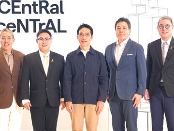 พื้นที่แห่งการสร้างสรรค์เพื่อทุกคน : ชนวัฒน์ เอื้อวัฒนะสกุล ผู้บริหารเซ็นทรัลพัฒนา และ มร.มิซาโนริ อิวาเซ
ผู้บริหารมิตซูบิชิ เอสเตท เปิดตัวโครงการ “CEntRal ceNTrAL” ผลักดันย่านสยามสแควร์สู่ “Global Youth
Culture Destination” จุดประกายความร่วมมือของคนรุ่นใหม่และขับเคลื่อนเศรษฐกิจสร้างสรรค์แห่งอนาคต
ของประเทศ เตรียมเปิดให้บริการศูนย์การค้าในช่วงไตรมาส 2 ปี 2570 ที่ ศูนย์การค้าเซ็นทรัล พาร์ค