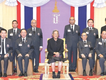 สมเด็จพระกนิษฐาธิราชเจ้า กรมสมเด็จพระเทพรัตนราชสุดาฯ สยามบรมราชกุมารี เสด็จพระราชดำเนินไปทรงเป็นประธานการประชุมใหญ่สามัญประจำปี ครั้งที่ 44
ของมูลนิธิหัวใจแห่งประเทศไทย ในพระบรมราชูปถัมภ์ โอกาสนี้ พระราชทานพระราชวโรกาสให้ ศ.ศุภชัย ไชยธีระพันธ์ รองประธานกรรมการบริหารมูลนิธิหัวใจฯ
เฝ้าทูลละอองพระบาท ทูลเกล้าทูลกระหม่อมถวายเงินโดยเสด็จพระราชกุศลตามพระราชอัธยาศัย และพระราชทานเกียรติบัตรแก่กรรมการฯ, ผู้มีอุปการคุณ
และผู้สนับสนุนกิจกรรมของมูลนิธิฯ ณ อาคารเฉลิมพระบารมี 50 ปี ของแพทยสมาคม เขตห้วยขวาง กรุงเทพมหานคร เมื่อวันอังคารที่ 21 กรกฎาคม 2569