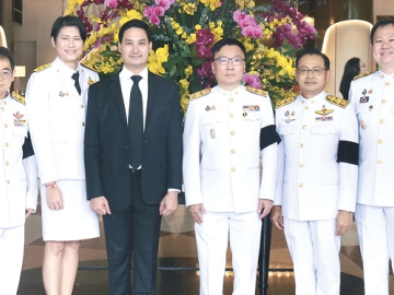 สุขภาวะที่ดี : อนัคพล อิงคะกุล รองประธานกรรมการบริหารมิราเคิล กรุ๊ป ต้อนรับ นพ.โสภณ เอี่ยมศิริถาวร
รองปลัดกระทรวงสาธารณสุข ในพิธีเปิดงานวันอนามัยสิ่งแวดล้อมไทย ประจำปี 2569 ด้วยแนวคิด “ยกระดับ
อนามัยสิ่งแวดล้อม ขับเคลื่อนสังคมคาร์บอนต่ำ เพื่อสุขภาวะที่ดีของทุกคน”โดยมี นพ.นเรศฤทธิ์ ขัดธะสีมา
และ นพ.ปองพล วรปาณิ สองรองอธิบดีกรมอนามัย ร่วมงาน ที่โรงแรมมิราเคิล แกรนด์ คอนเวนชั่น
