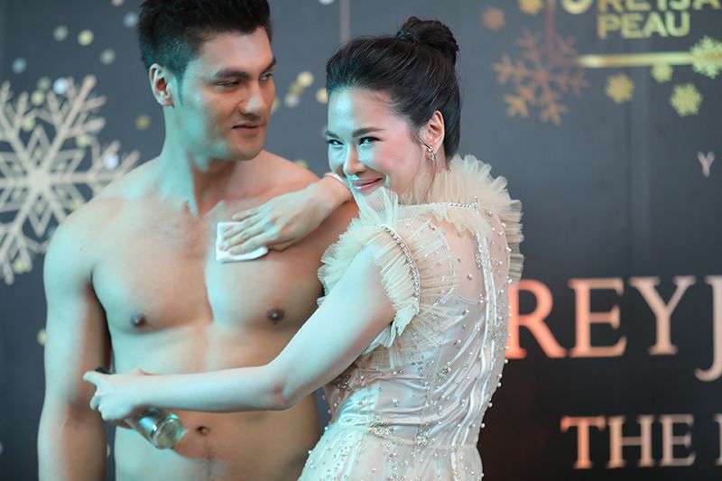 พรีเซ็นเตอร์หน้าหวาน โบวี่-อัฐมา ชีวนิชพันธ์

