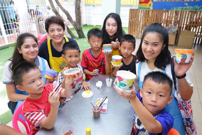 กิจกรรมเพ้นท์กระถางต้นไม้สำหรับเด็กเล็ก