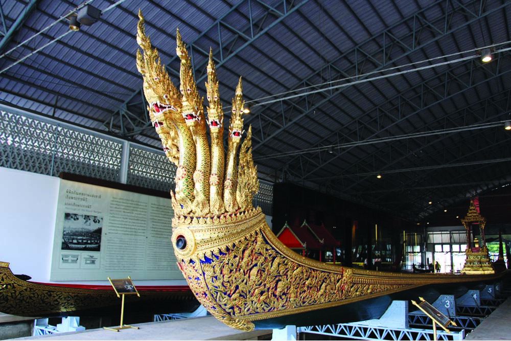 โขนเรือพระที่นั่งอนันตนาคราช