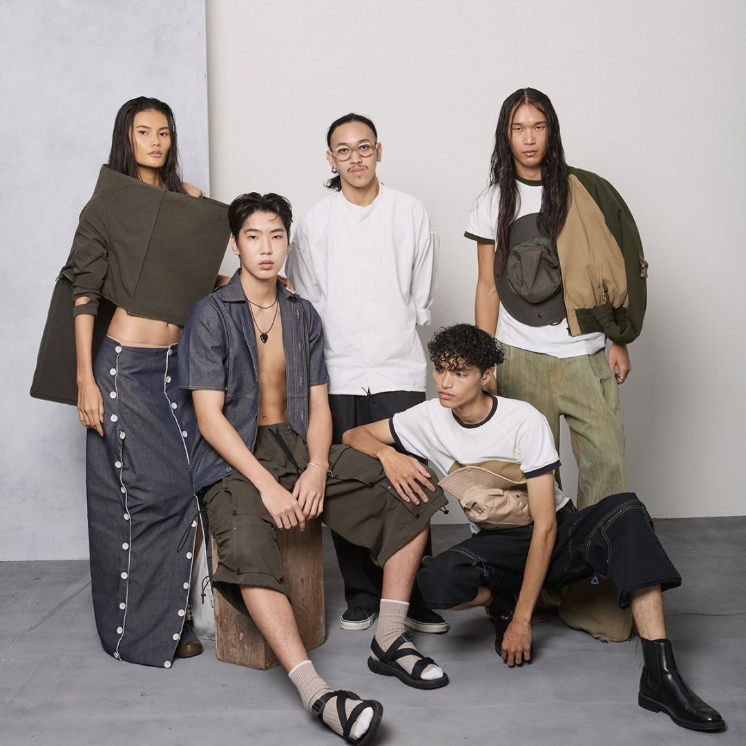 แฟชั่นเซตของ ชาติชาย ศรีเพิ่มพันธ์

