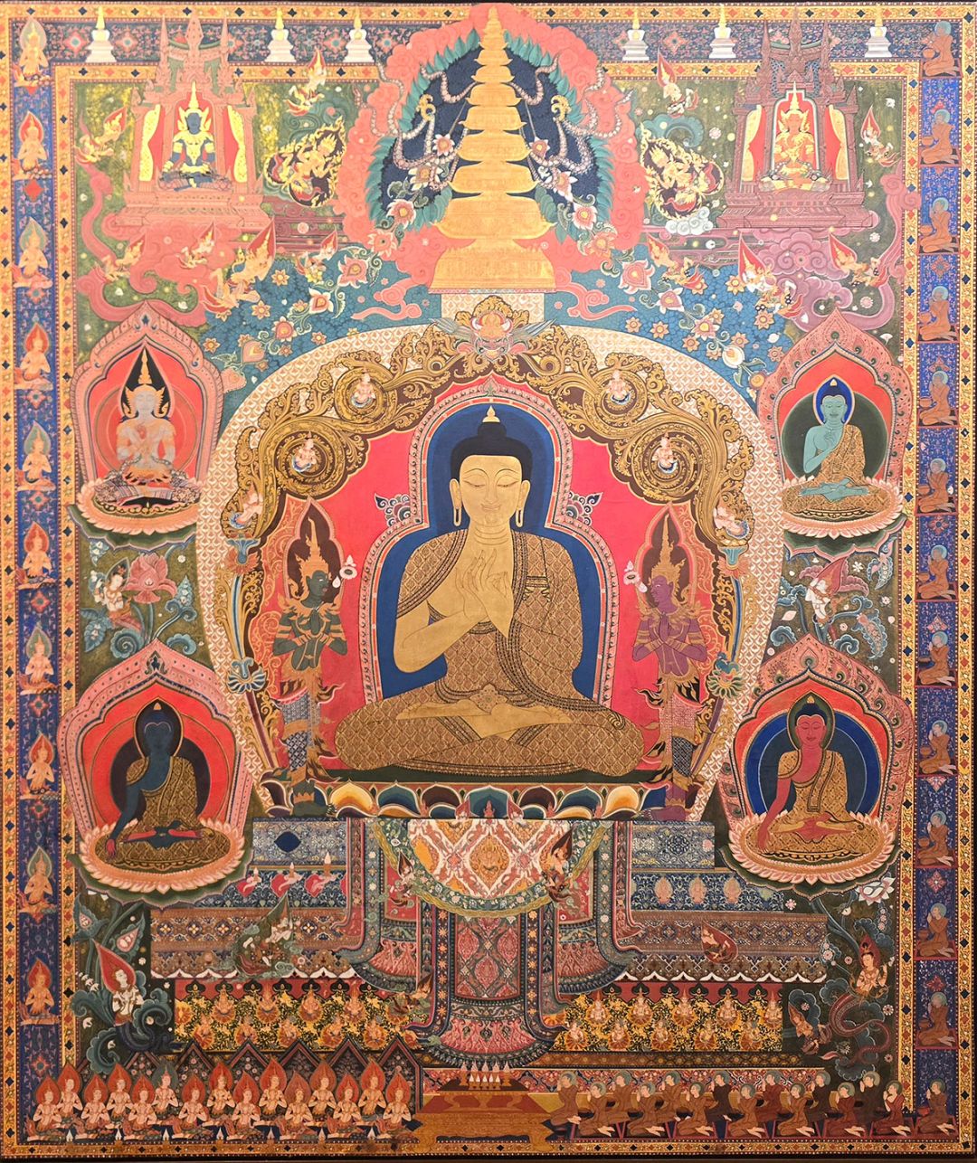 ส่วนหนึ่งของนิทรรศการ 3 อัตลักษณ์ โดย 3 ศิลปิน เจ้าของเหรียญทองจิตรกรรมบัวหลวง ประกอบด้วย อภิสิทธิ์ เอ้งฉ้วน ได้รับรางวัลที่ 1 เหรียญทองบัวหลวง ครั้งที่ 41 และครั้งที่ 43 ในปี 2562 และ ปี 2565 จากประเภทจิตรกรรมไทยแบบประเพณี, บุญทวี ทับทิมไทย รับรางวัลที่ 1 เหรียญทองบัวหลวง ครั้งที่ 43 ในปี 2565 จากประเภทจิตรกรรมไทยแนวประเพณี และ ผศ.ทองไมย์ เทพราม
รับรางวัลที่ 1 เหรียญทองบัวหลวง ครั้งที่ 44 ในปี 2566 จากประเภทจิตรกรรมร่วมสมัย