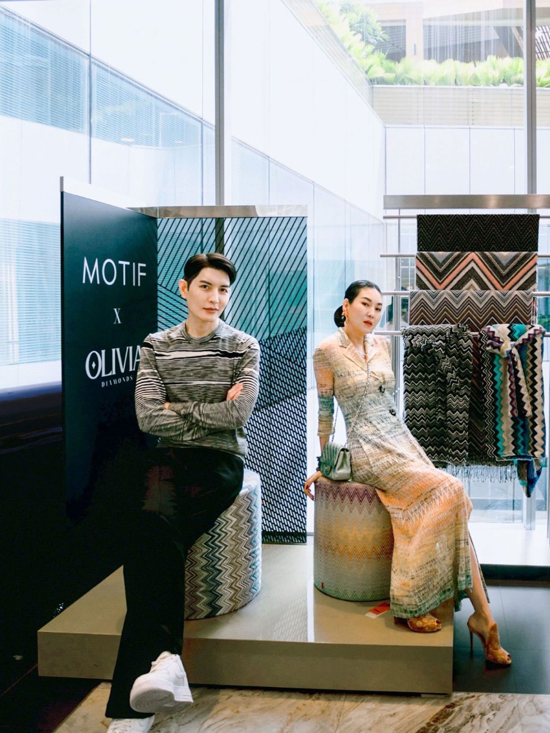 อัครรัฐ วรรณรัตน์ และ อรวรรณ อิงคสิทธิ์ เสตะพันธ์

