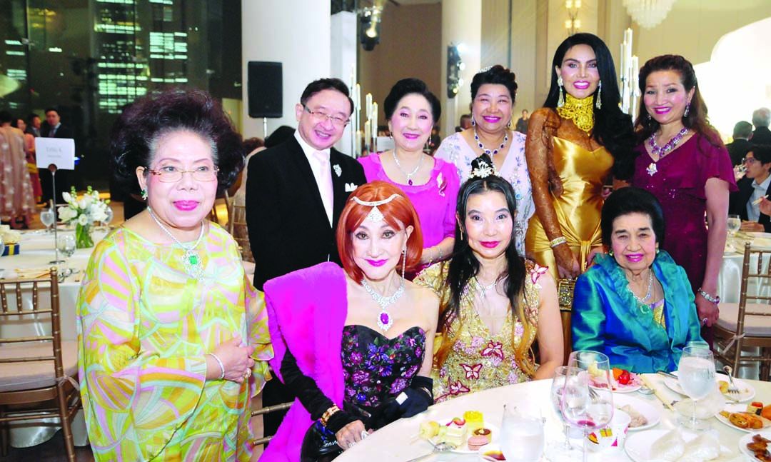 ดารณี ไพรัชเวทย์, กลอเรีย-เมย์ มหาดำรงค์กุล, คุณหญิงโรส-รัญชา บริบาลบุรีภัณฑ์ พร้อมแขกผู้มีเกียรติ