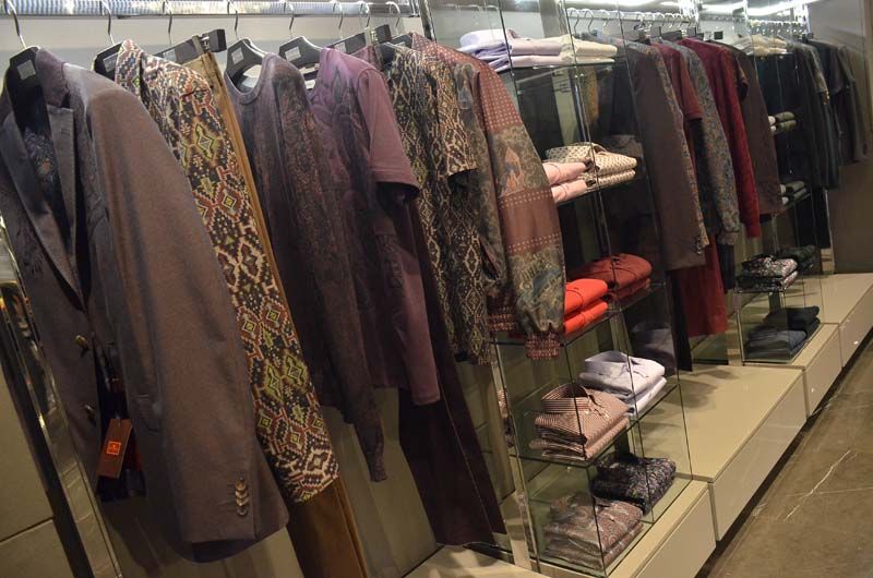 เสื้อผ้าสุภาพบุรุษคอลเลคชั่น Autumn Winter 2018/19