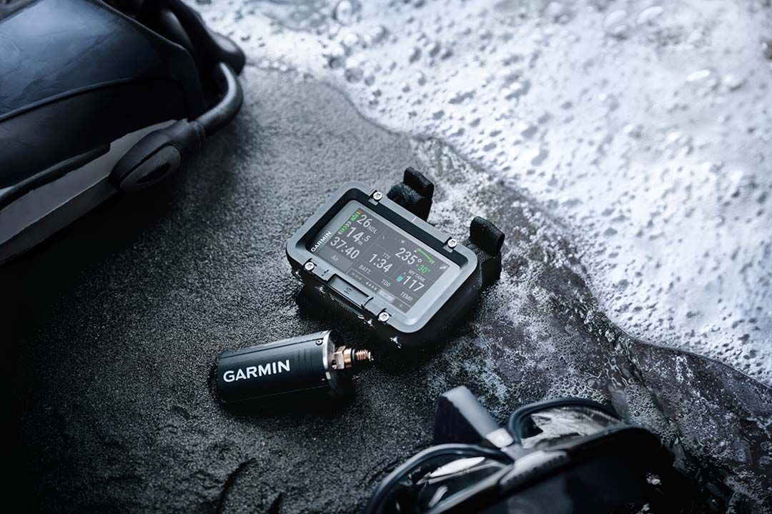 DESCENT X50i ไดฟ์คอมฯ จอแสดงผลขนาดใหญ่รุ่นแรกของ GARMIN