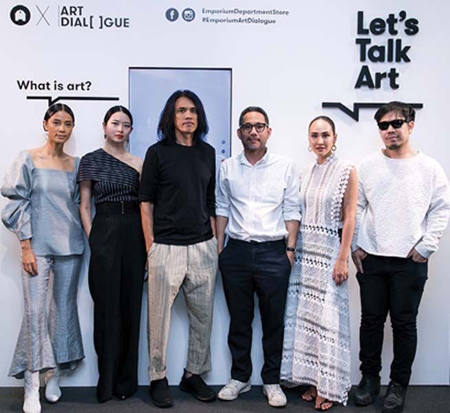 กานดา สายทุ้ม, ศศิวิมล โรจนพรพันธุ์, ชิระ วิชัยสุทธิกุล, 
ไผทวัฒน์ จ่างตระกูล, เจนสุดา ปานโต และ อานนท์ ไพโรจน์