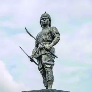 พระยาพิชัยดาบหัก