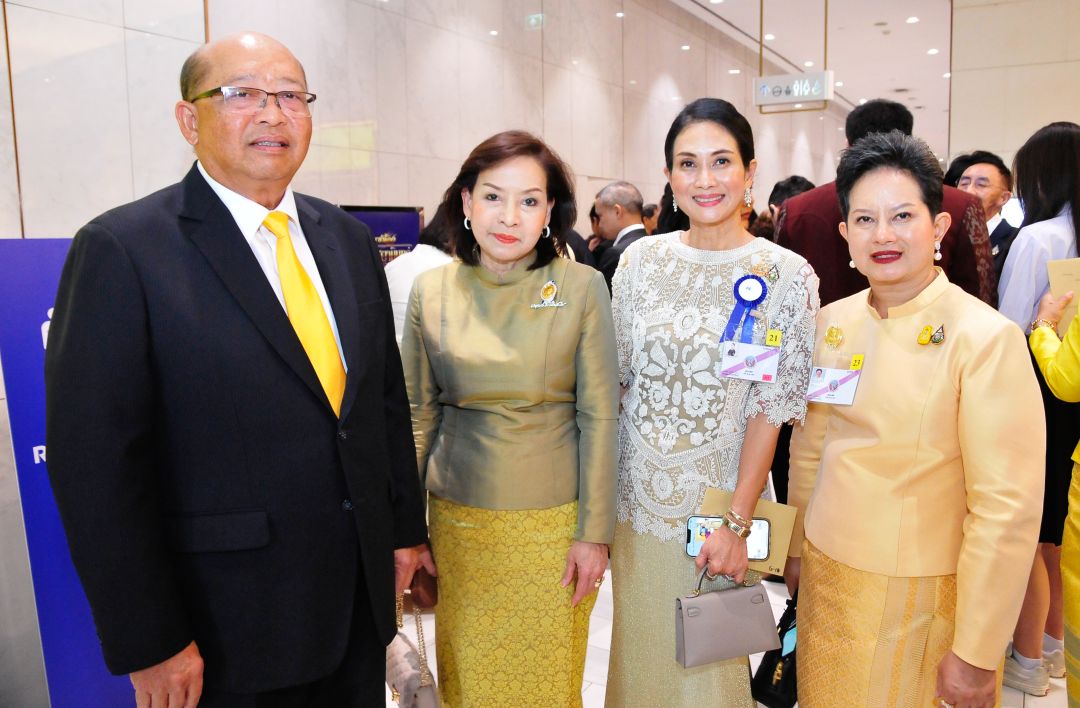 ม.ล.เทวพร - ม.ล.ปรางทิพย์ เทวกุล,  ม.ล.รดีเทพ-ม.ล.อาภาวดี เทวกุล