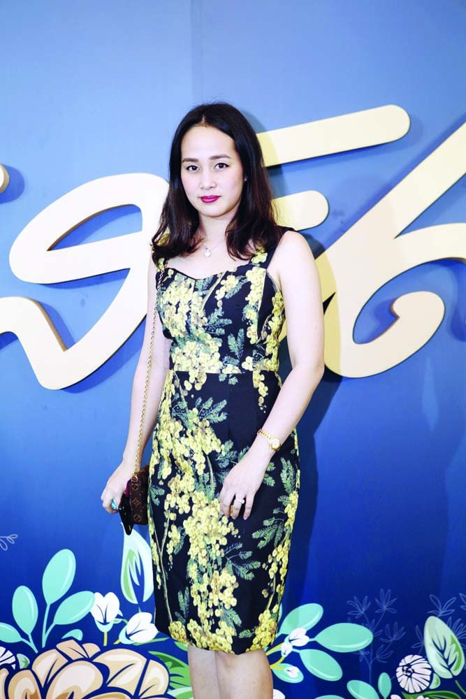 ชื่นสุข บัวเกษ จากแบรนด์ NARS