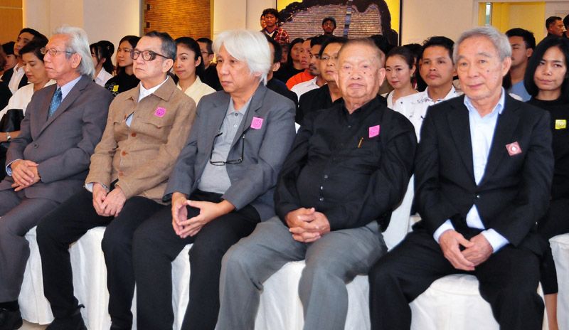  อ.ถาวร โกอุดมวิทย์, อ.ปริญญา ตันติสุข, พยงค์ คชาลัย 