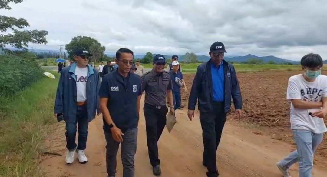 DSI investigates illegal airfield on public road in Nakhon Ratchasima | News by Thaiger
