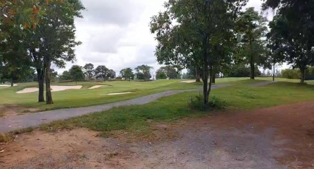 DSI investigates illegal airfield on public road in Nakhon Ratchasima | News by Thaiger