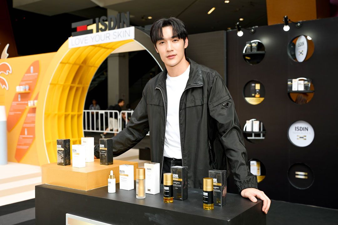 ตี๋ - บุญยเกียรติ วงค์ษาแจ่ม พรีเซนเตอร์ผลิตภัณฑ์กลุ่มเซรั่ม ISDIN THAILAND
