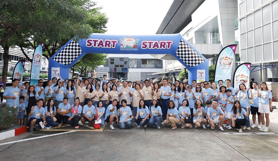 ถ่ายภาพร่วมก่อนปล่อยตัว-ผู้บริหารและผู้ใช้ทาง