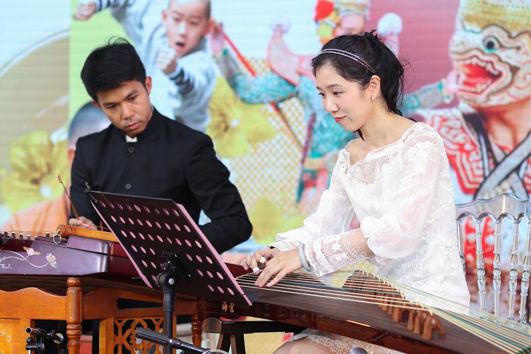 การแสดงดนตรีสืบสานวัฒนธรรมไทย-จีน