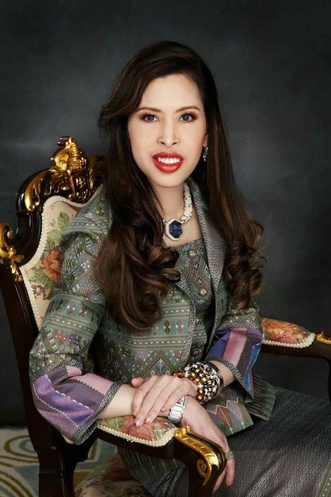 สมเด็จพระเจ้าน้องนางเธอ เจ้าฟ้าจุฬาภรณวลัยลักษณ์ อัครราชกุมารี กรมพระศรีสวางควัฒน วรขัตติยราชนารี 