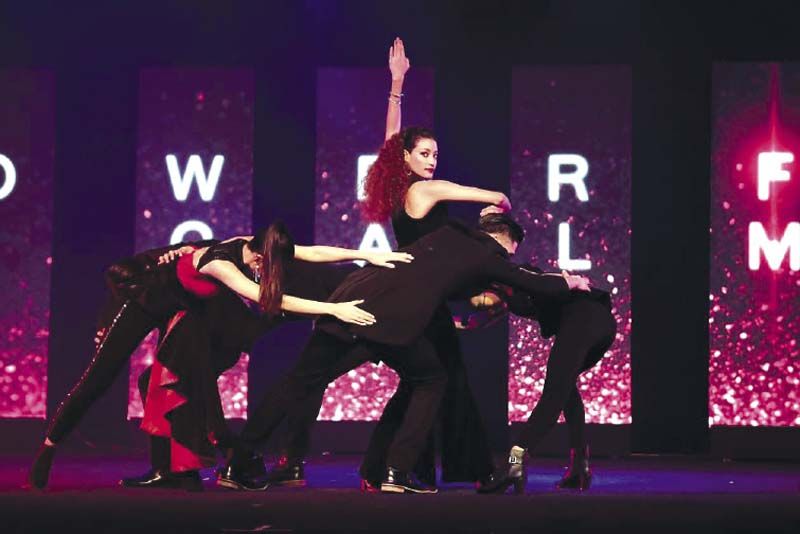 การแสดงเปิดตัว THE ALL-NEW CAMRY