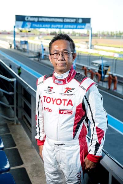 รุ่งโรจน์ ขันชะลี รถหมายเลข 4