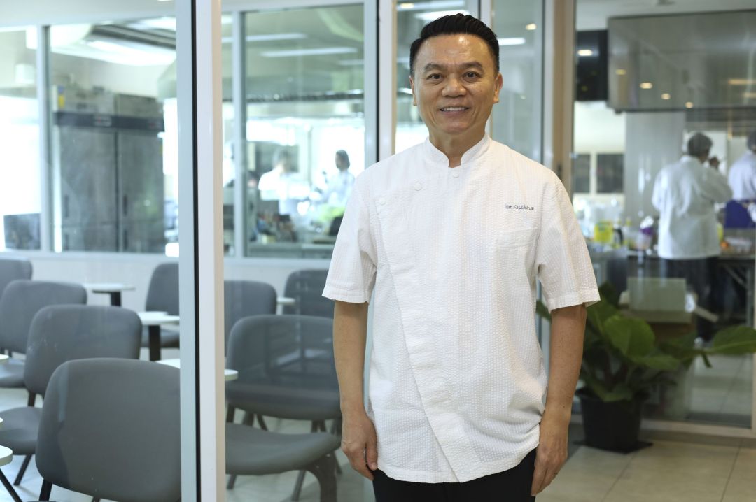 เชฟเอียน-พงษ์ธวัช เฉลิมกิตติชัย