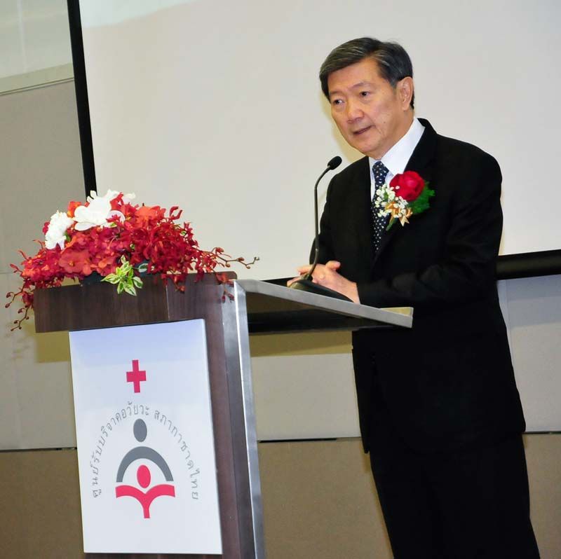 ศ.(คลินิก)นพ.ปิยะสกล สกลสัตยาทรรัฐมนตรีว่าการกระทรวสาธารณสุขกล่าวเปิดงาน