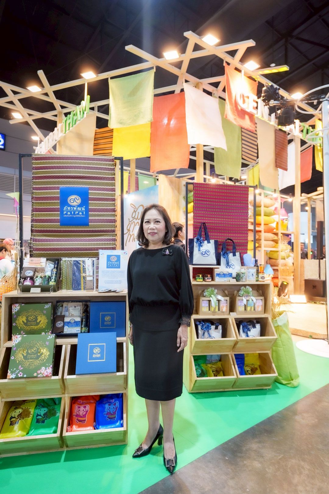 ภากมล รัตตเสรี กรรมการและรองเหรัญญิกมูลนิธิชัยพัฒนา