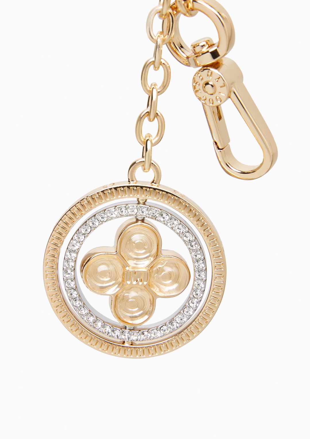 LYN x MorChang Lucky Charm ประจำวันจันทร์