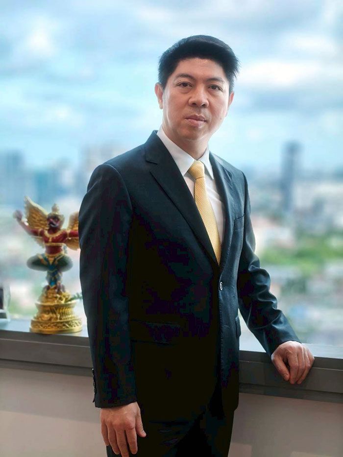 นายสุริยัณห์ หงษ์วิไล โฆษกศาลยุติธรรม