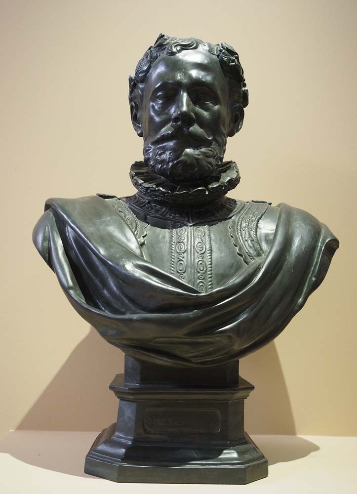 Bust of Camoes by A-Victor Bastos 